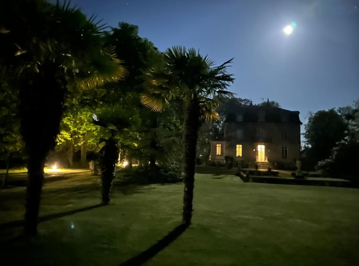 Bed and Breakfast Manoir De La Marjolaine Cabourg Exterior foto