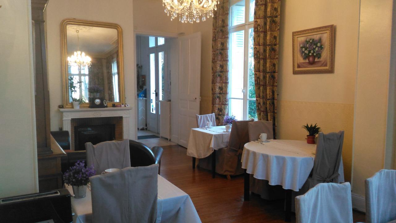 Bed and Breakfast Manoir De La Marjolaine Cabourg Exterior foto